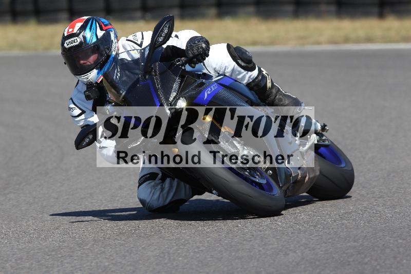 Archiv-2022/50 09.08.2022 MSS und TÖFF Track Day ADR/Gruppe rot/unklar